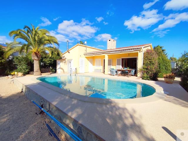 CASA INDEPENDIENTE CON PISCINA EN CALA MURADA
