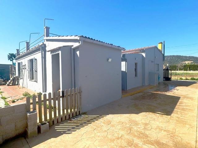 CASA INDEPENDIENTE CON PISCINA EN LLOSETA, MALLORCA