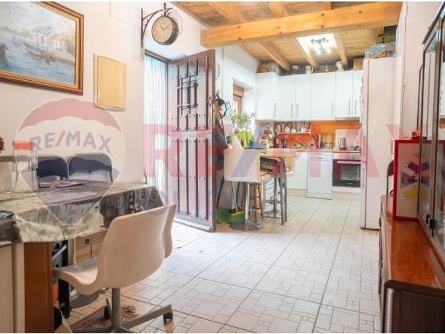 CASA INDEPENDIENTE Bº PELLEJA EN HERAS