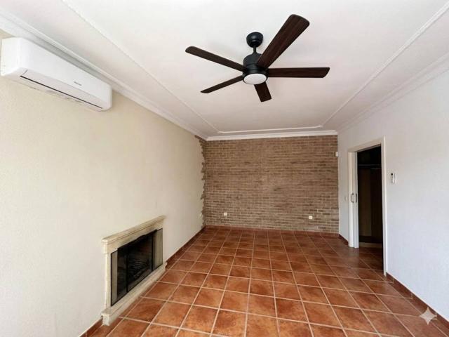 Casa independiente de 3 Dormitorios amplios y jardin