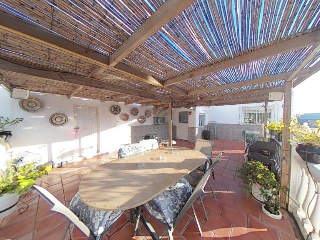 Casa independiente en Las Chozas de Triana, Vélez Málaga, si. 225m² Triana