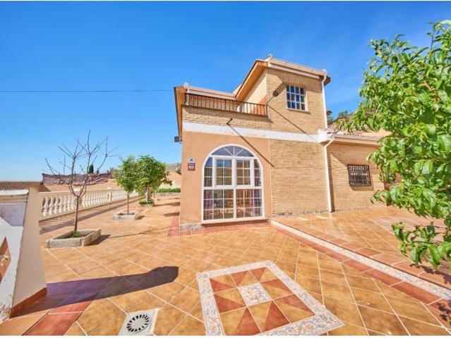 Casa Independiente en Nívar