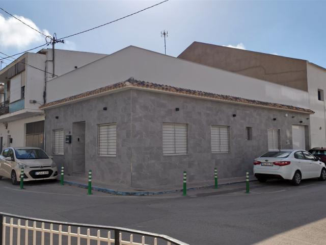 Casa Independiente En Planta Baja Reformada Y Con Solarium 152m² San Pedro del Pinatar
