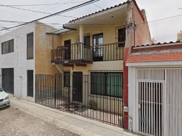 Casa independiente en venta en Cerrito Colorado, Querétaro por $1,555,000