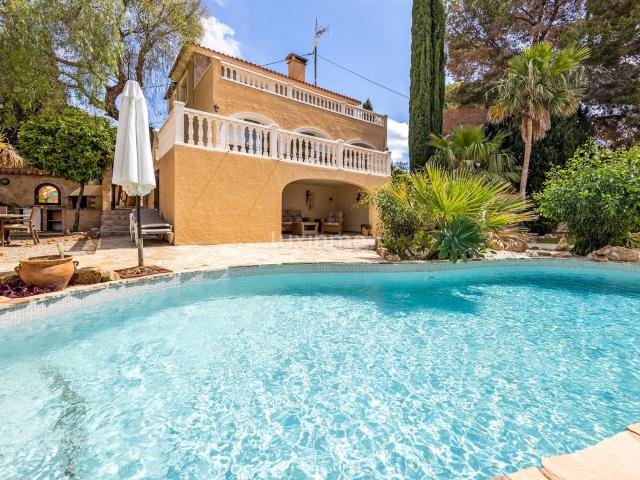 Casa independiente en venta en Benissa con vistas al mar 230m² Benissa