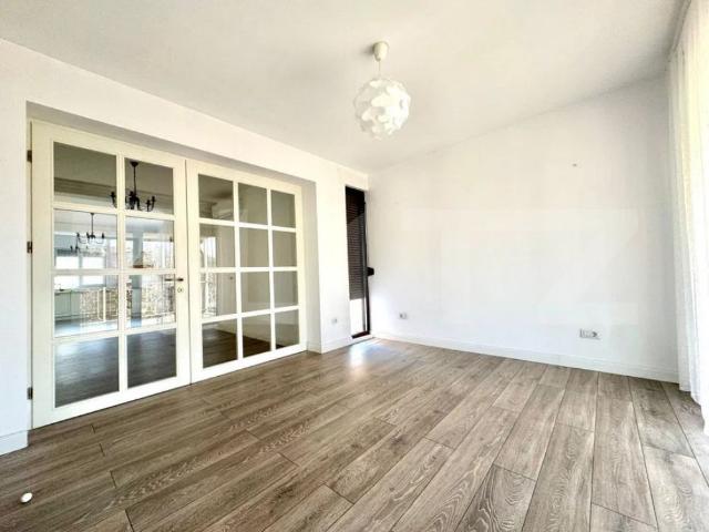 Casa individuală parțial mobilat cu suprafață de 119mp