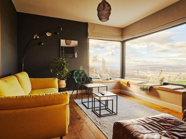 Casa individuală ultrafinisata 140mp | 500mp teren | Dezmir | Panorama spre oraș