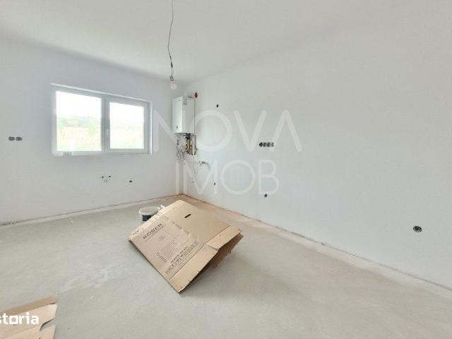 Casa individuala cu carport si panouri fotovoltaive Hamba