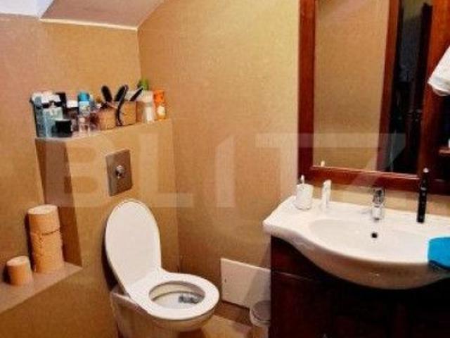 Casa individuala cu 4 camere, 200 mp, teren 365 mp, cartier Europa