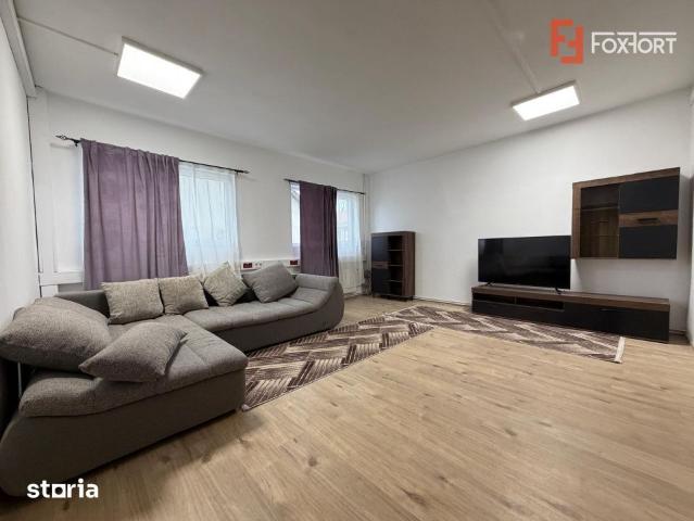 Casa individuala cu 5 camere de inchiriere in zona Balcescu