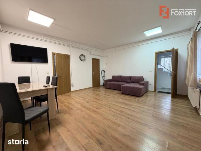 Casa individuala cu 5 camere de inchiriere in zona Balcescu