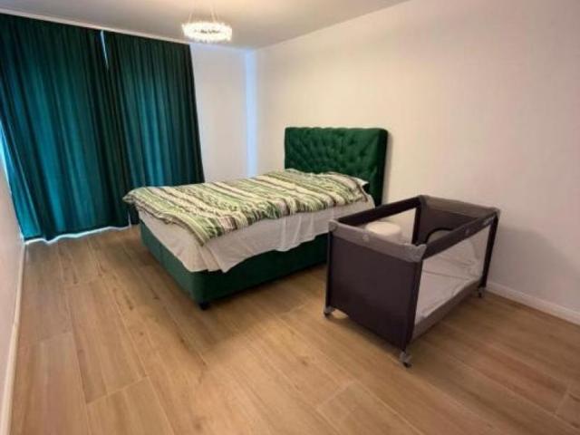 Casa individuala de inchiriat, 4 dormitoare, 200 mp utili, Gheorghe Doja