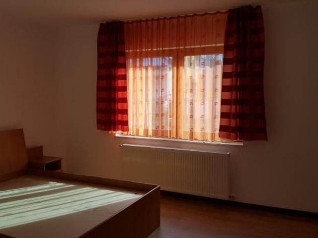 Casa individuala de inchiriat, Alba Iulia, Cetate, Pret 600 Euro/luna