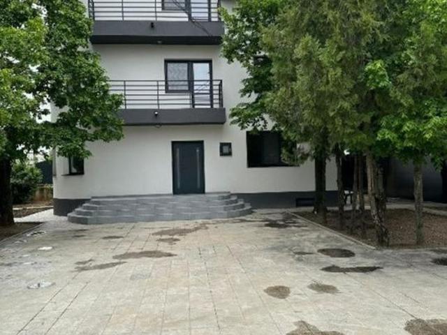 Casa Individuala | Drumul Taberei | 9 camere | Curte Mare | Parcare