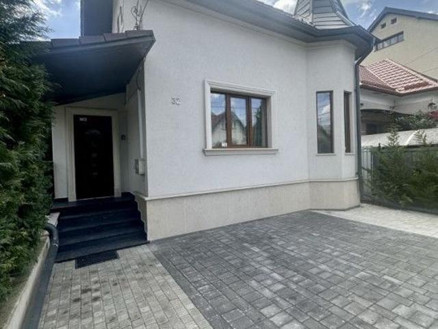 Casa individuala, finisata NOU, zona Andrei Muresanu