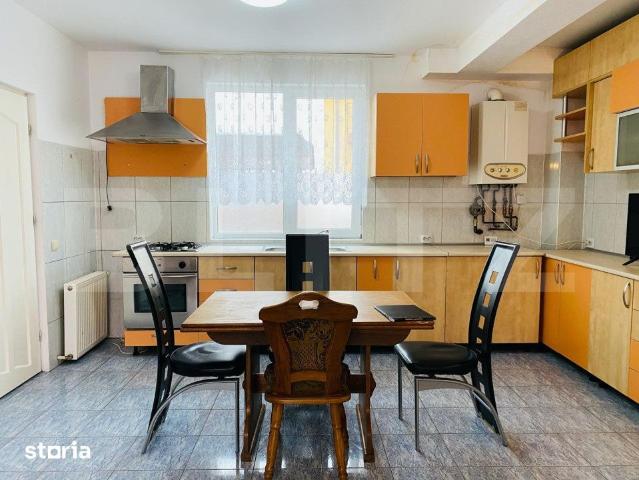 Casa individuala, 180 mp utili, 600 mp curte, parcare, zona Traian Vui