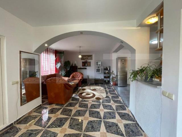Casa individuala, 180 mp utili, 600 mp curte, parcare, zona