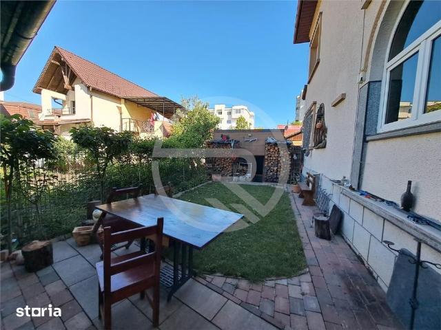 Casa individuala, 440 mp utili, situata in zona Centrala!