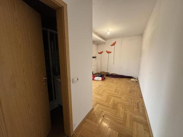 Casa individuala, 400 mp utili, 1300 mp teren, zona Eugen Ionesco