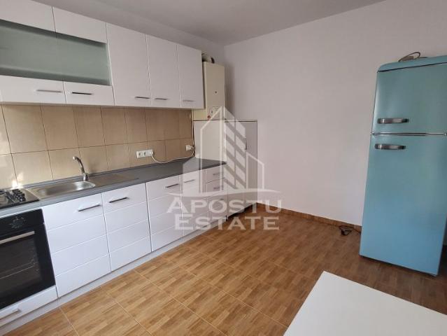 Casa individuala,4 camere,2 bai,Dumbravita