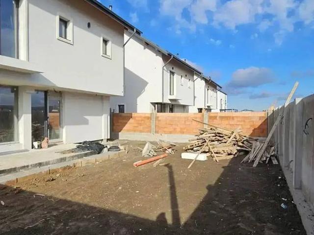 Casa Individuala 5 Camere | Mansarda Mare | Teren 300m