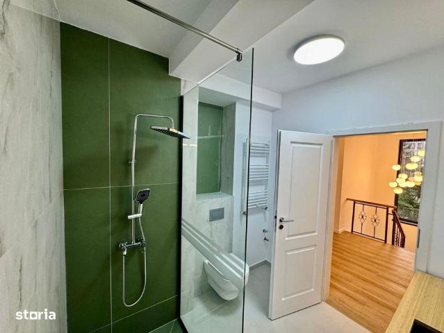 Casa individuala 5 camere Otopeni | Central | Nou 2025 | Metrou |