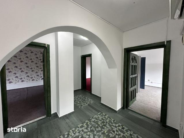 Casa individuala 5 camere | 180mp utili | 600 teren | Andrei Muresanu