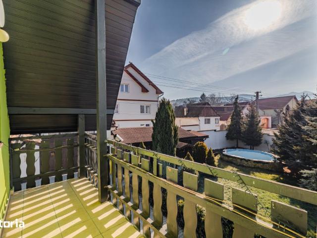 Casa individuala, | 7 camere |, Poplaca, judetul Sibiu