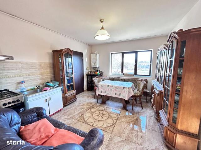 Casa individula, 2 camere + curte si gradina, str Mintiului, Gherla