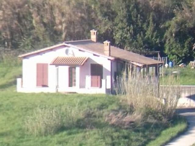 Casa indipendente 4 locali – Selci RI