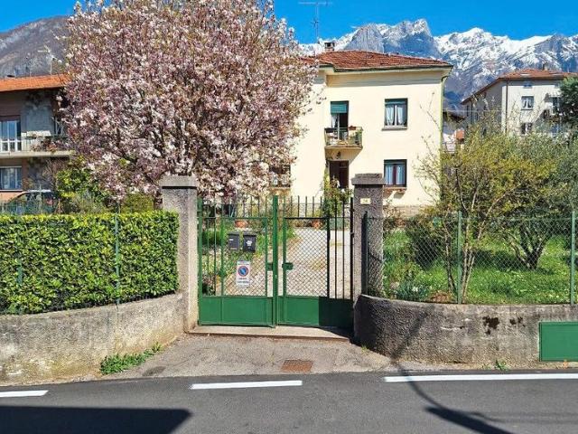 Casa indipendente a Mandello del Lario