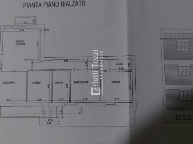 Casa indipendente con box in via sardegna, Grosseto