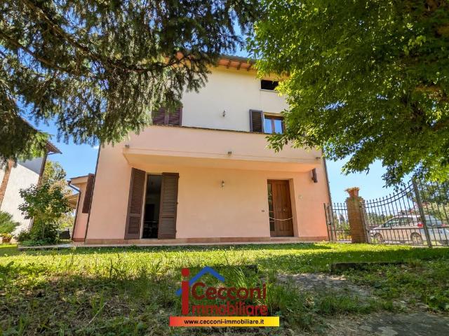 Casa indipendente con giardino, Cerreto Guidi gavena