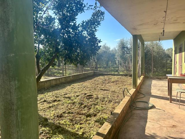 Casa indipendente con giardino a Terracina