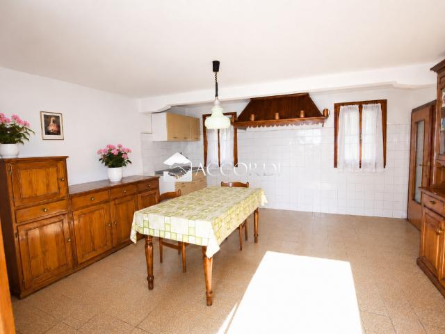 Casa indipendente con giardino a Trevignano