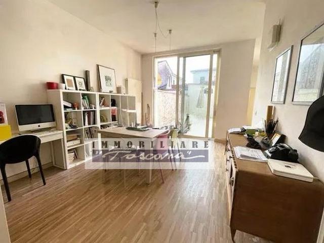Casa indipendente con giardino a Viareggio