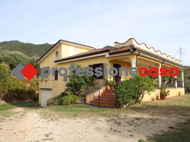 Casa indipendente con giardino a Alife