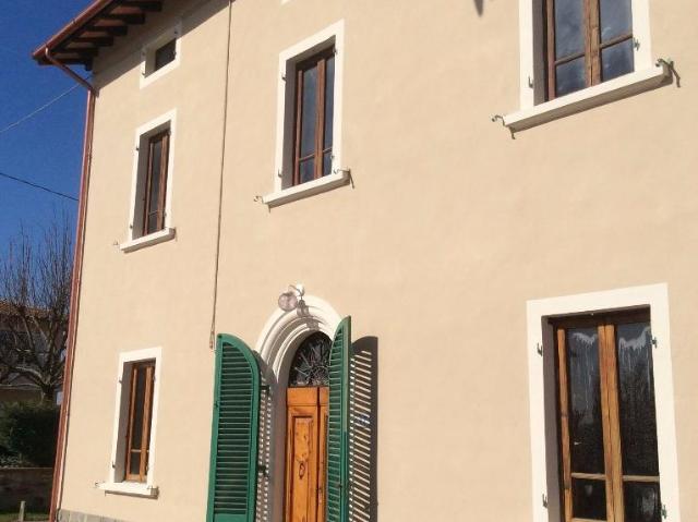 Casa indipendente con giardino a Cerreto Guidi