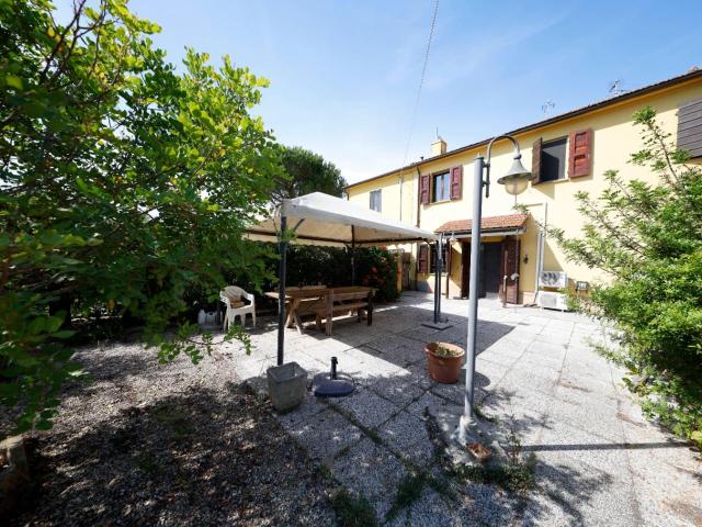 Casa indipendente con giardino a Fauglia