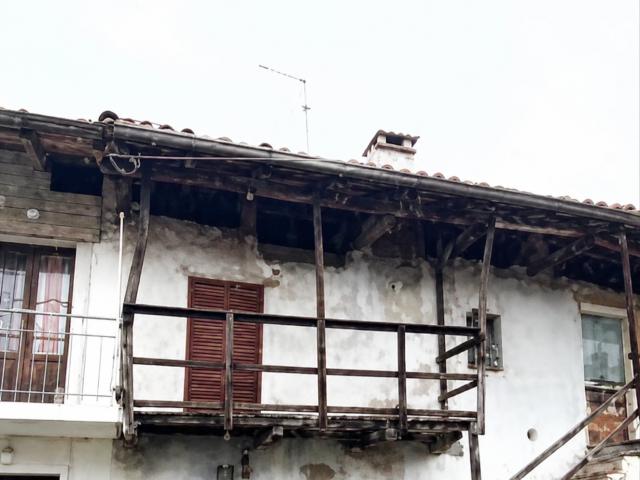 Casa indipendente con giardino a Gallarate
