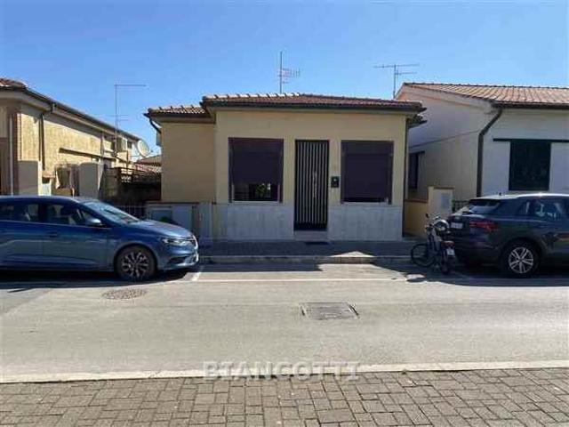 Casa indipendente con giardino a Grosseto