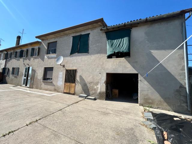 Casa indipendente con giardino a Minerbe