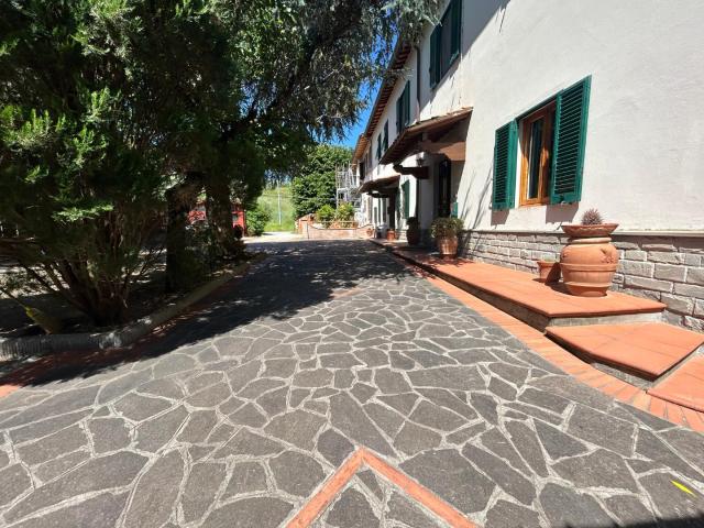 Casa indipendente con giardino, Empoli casenuove