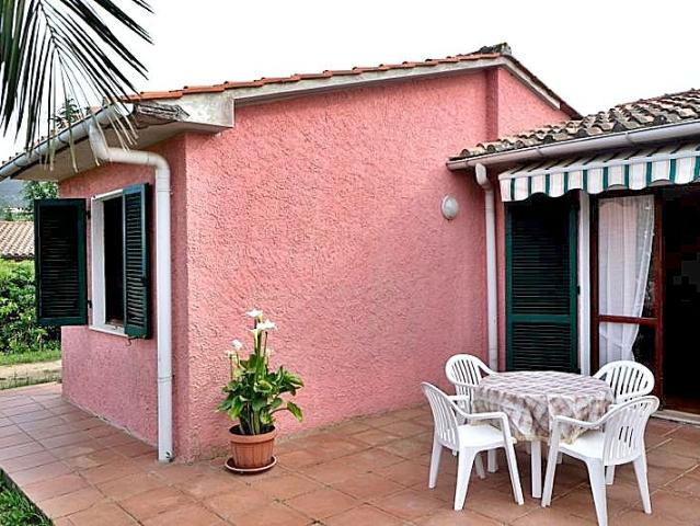 Casa indipendente con giardino in capoliveri, Capoliveri