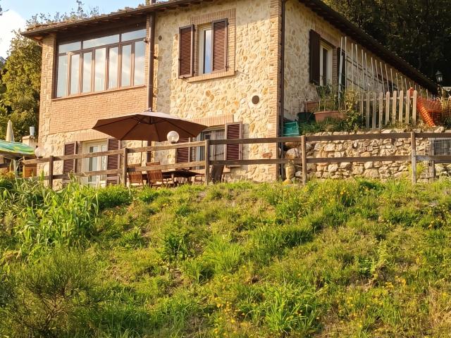 Casa indipendente con giardino in via orvieto 35, Amelia