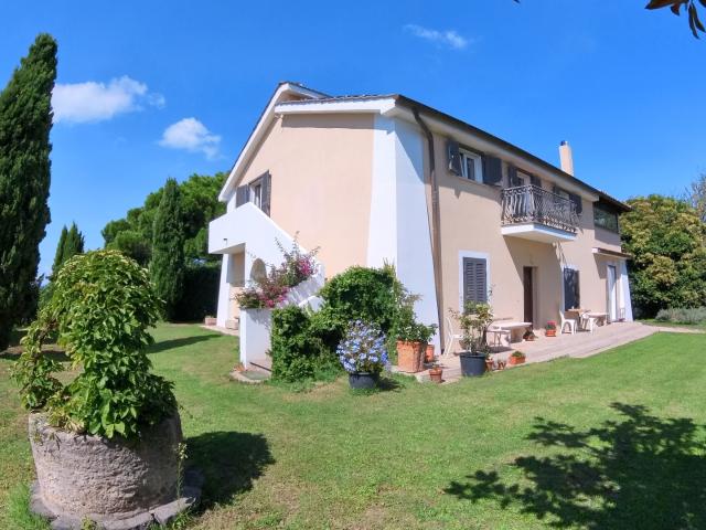Casa indipendente con giardino in via campagnanese 874, Morlupo