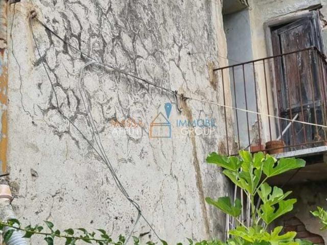 Casa indipendente con giardino in via camponuovo 15, Massa