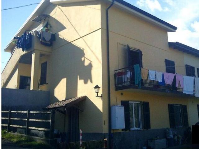 Casa indipendente con giardino in via paolo boracchia 13, Beverino