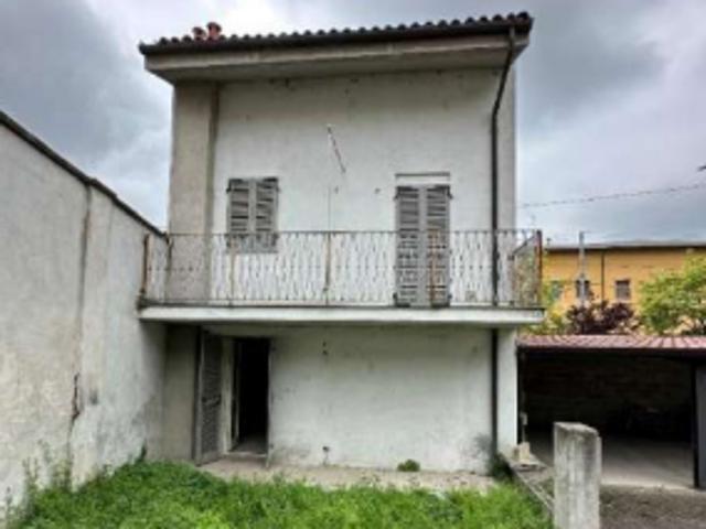 Casa indipendente con giardino in via piave snc, Trino