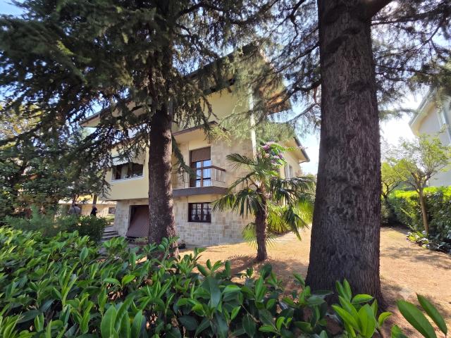 Casa indipendente con giardino in via triumplina 208, Brescia